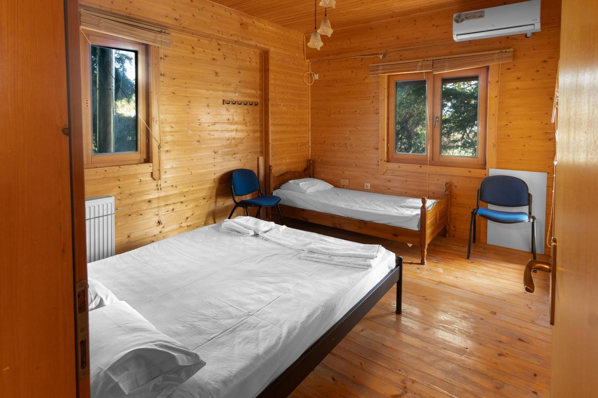 Zeus-Village Οικισμός Φινλανδικών Chalet Με Πισίνες & Γυμναστήριο Molos  Esterno foto